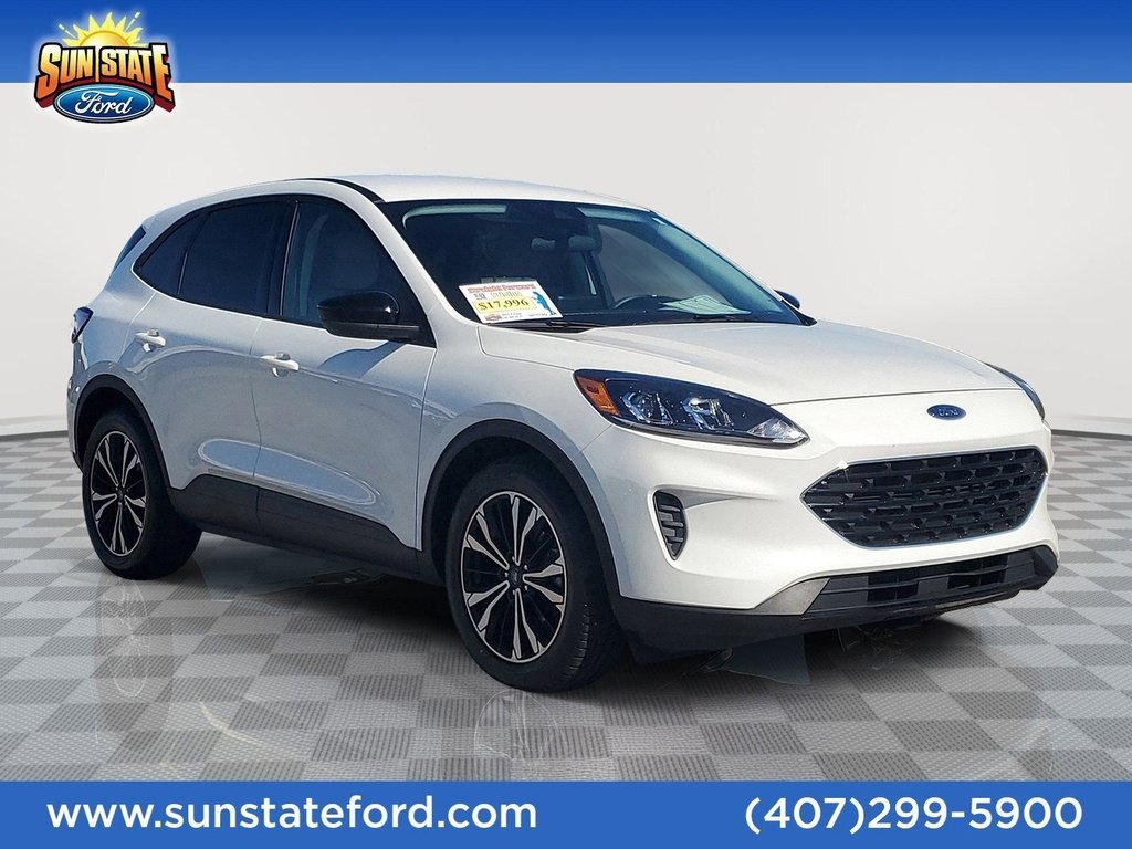 Certified 2022 Ford Escape SE w/ SE Sport Appearance Package