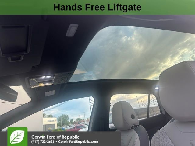 Used 2022 Volkswagen ID.4 Pro S RWD image 12