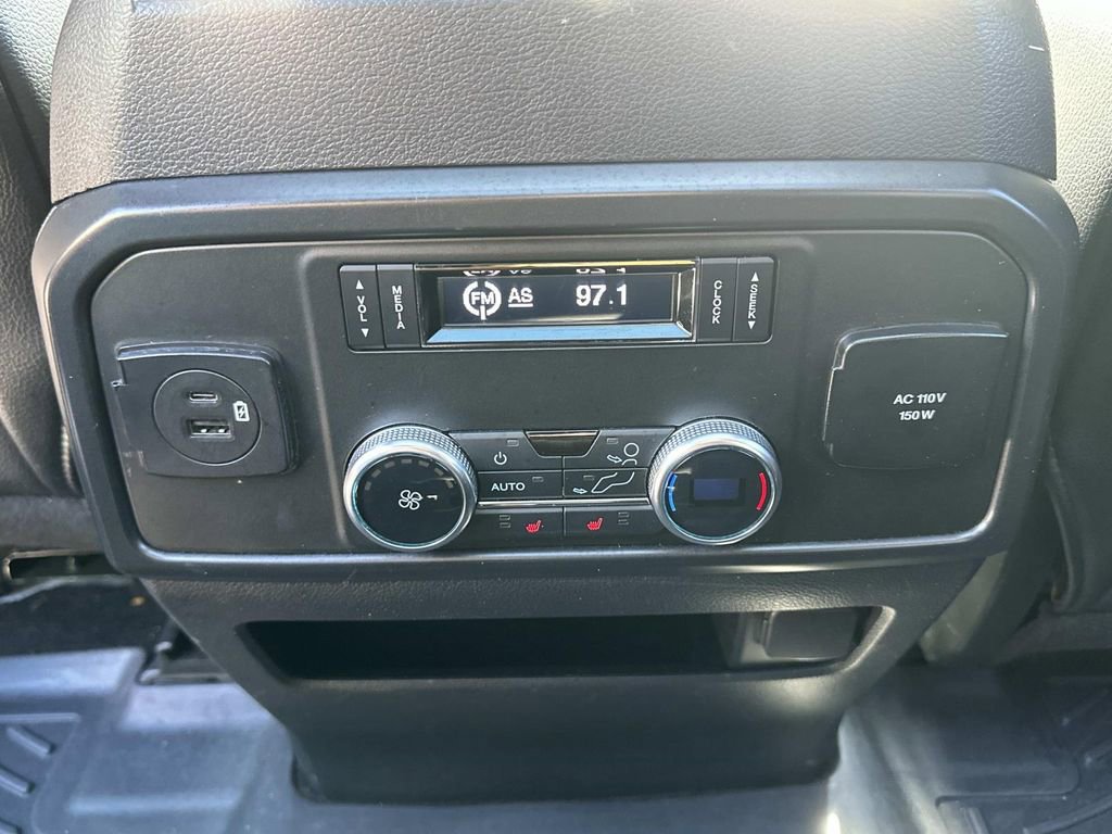 Used 2021 Ford Expedition Max Limited image 25