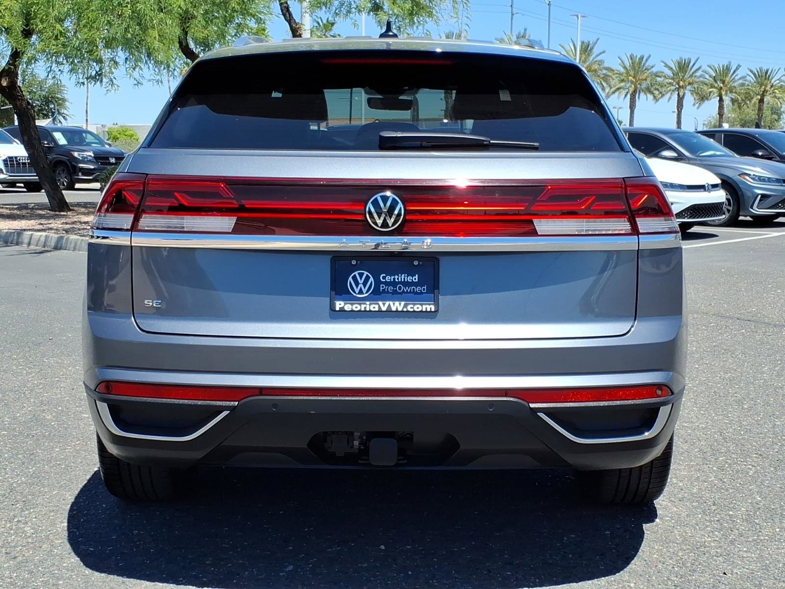 Certified 2024 Volkswagen Atlas Cross Sport SE FWD image 6