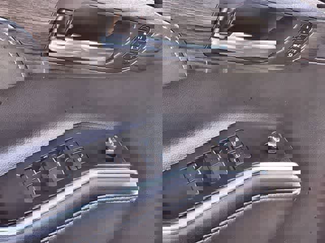 Used 2022 Toyota Highlander Platinum image 30