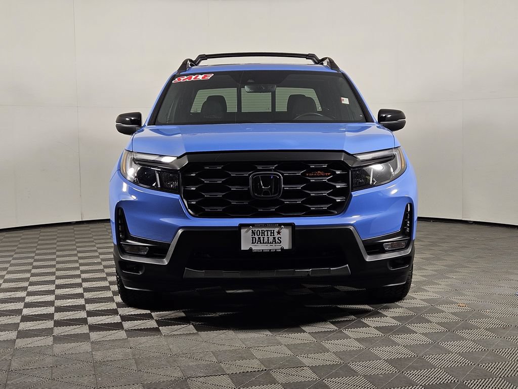 Used 2025 Honda Ridgeline TrailSport image 2