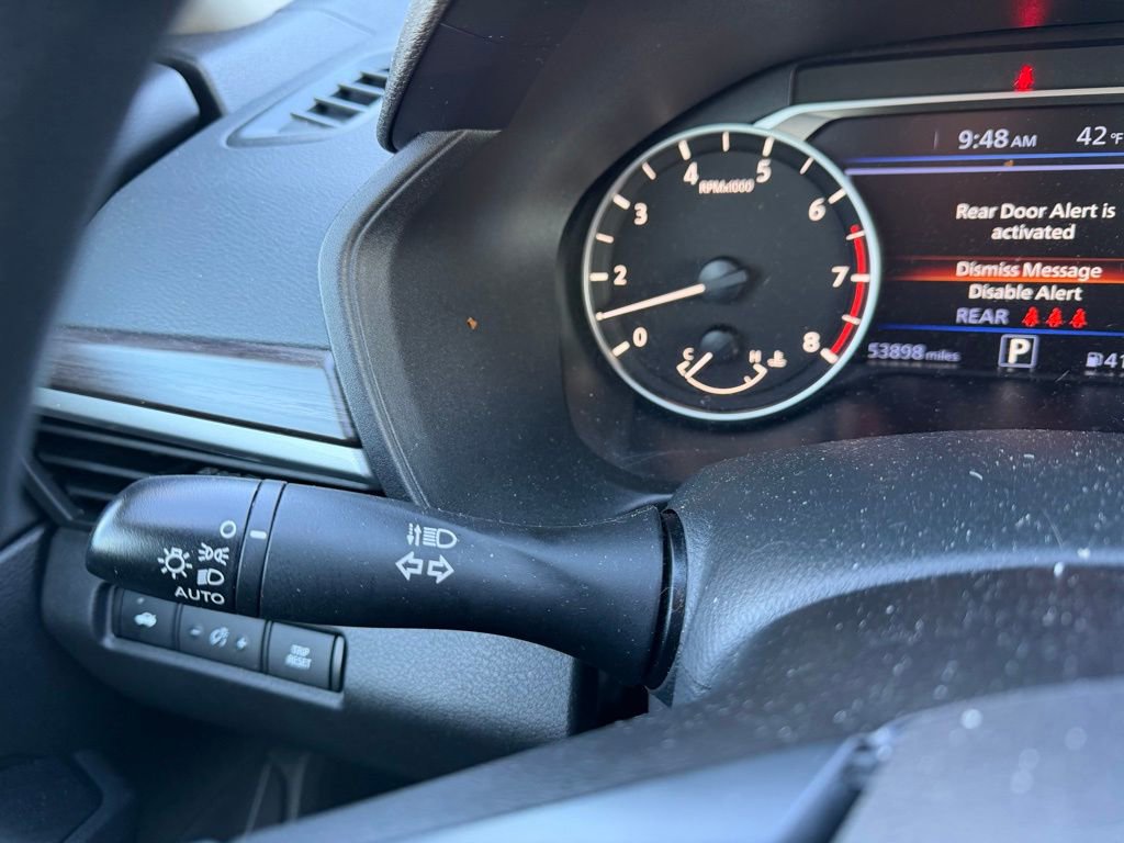 Used 2024 Nissan Altima 2.5 SV image 16