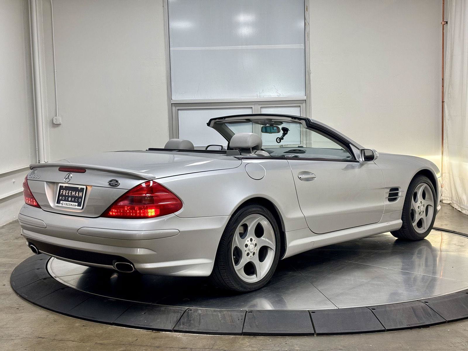 Used 2004 Mercedes-Benz SL 500 image 9
