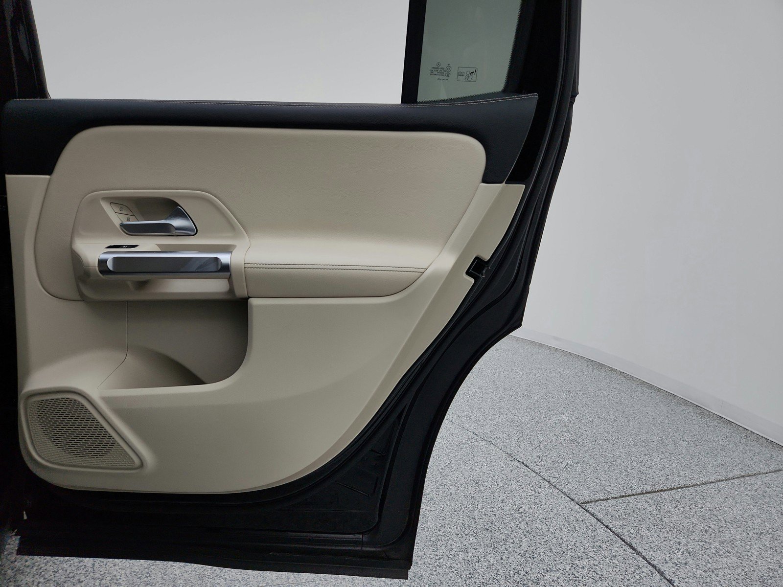 Certified 2021 Mercedes-Benz GLB 250 image 24