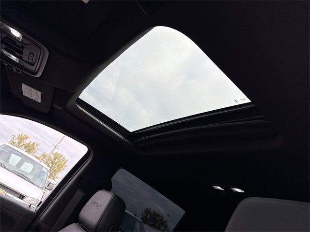 Used 2021 GMC Sierra 1500 AT4 w/ AT4 Value Package image 22