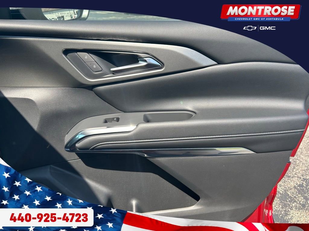 New 2026 Chevrolet Traverse LT w/ Driver Confidence Package image 30