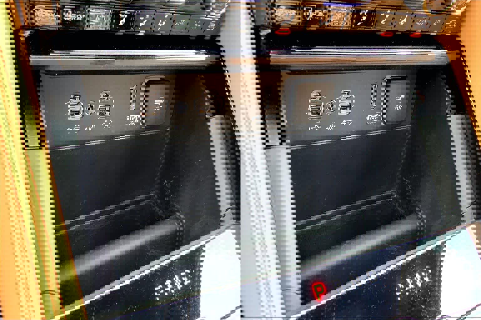 Used 2025 Jeep Grand Cherokee Summit image 32