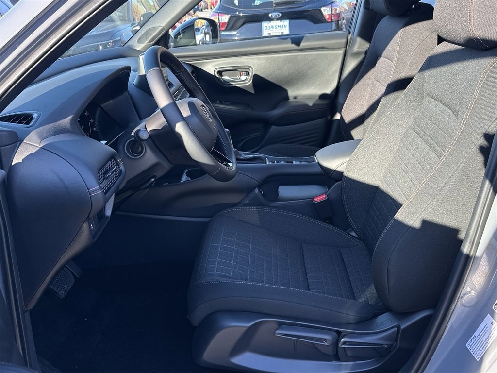 New 2026 Honda HR-V Sport image 13