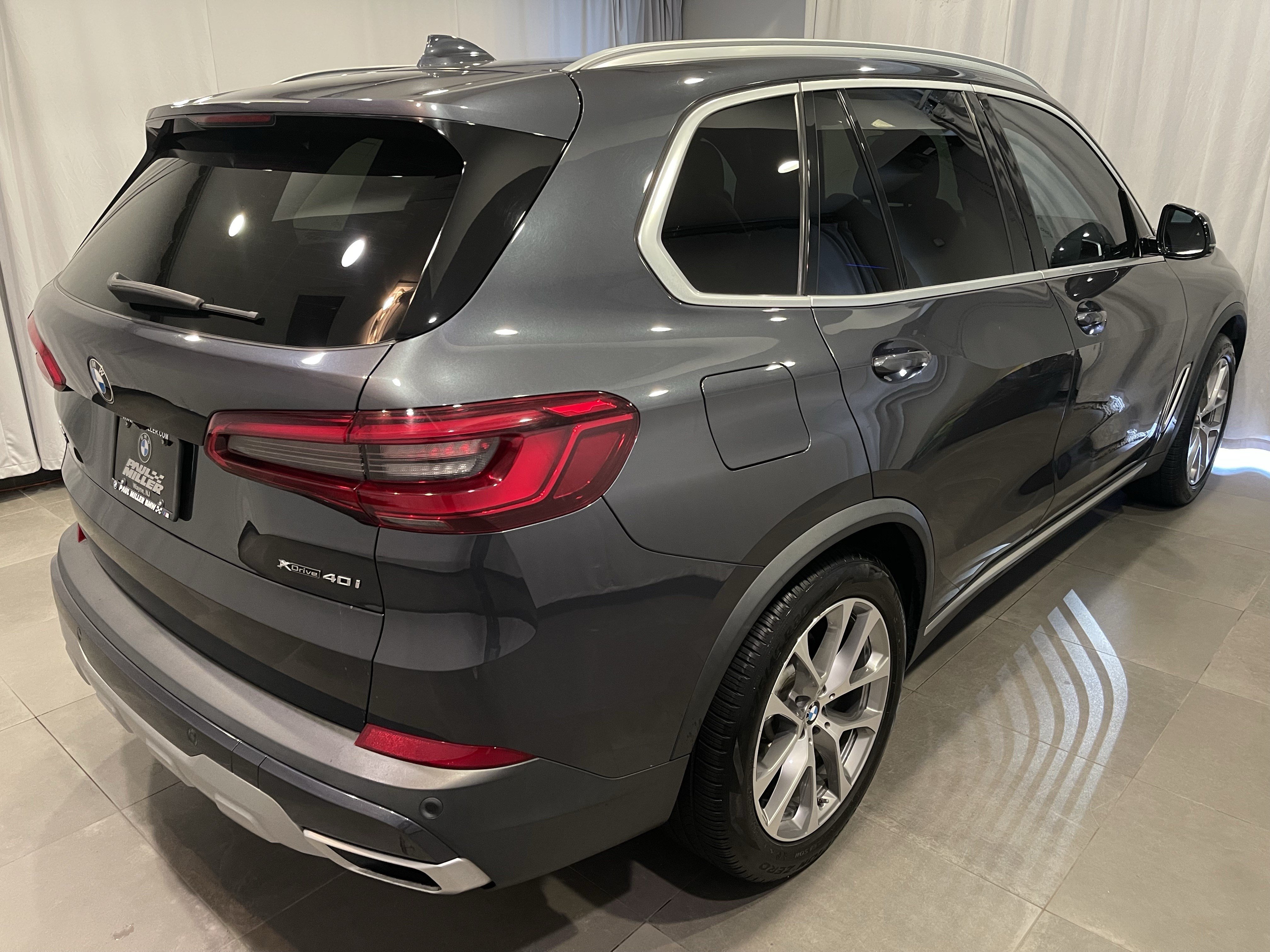 Used 2019 BMW X5 xDrive40i w/ Premium Package 2 AWD/4WD image 6