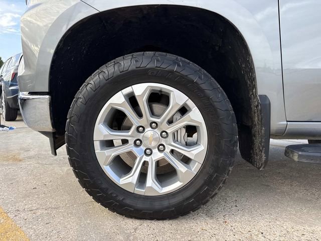 Used 2024 Chevrolet Silverado 1500 LTZ AWD/4WD image 19