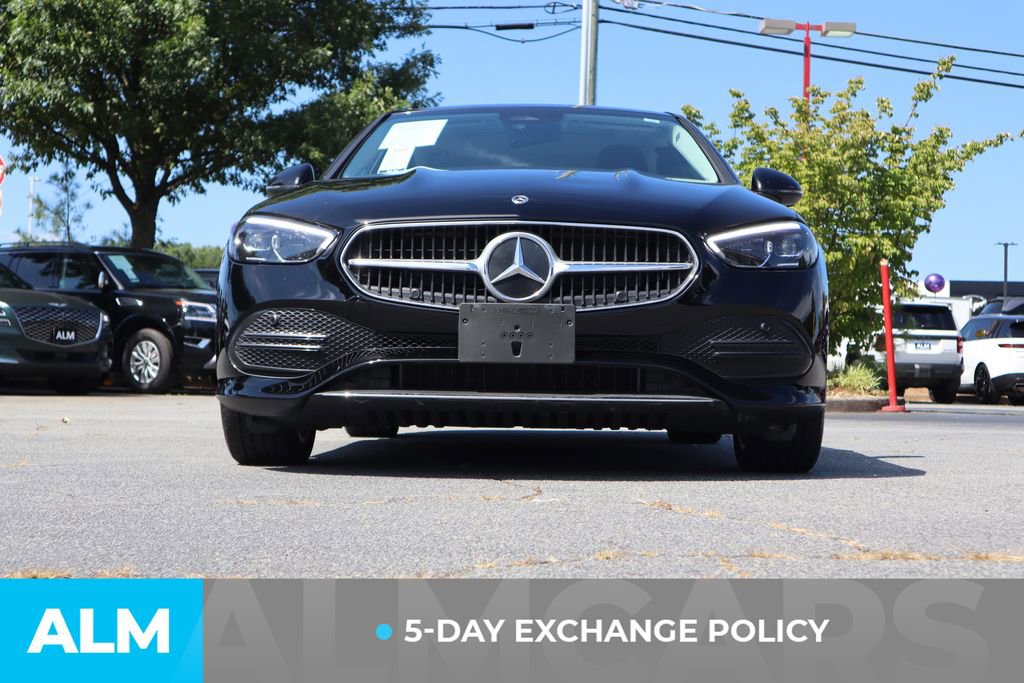Used 2025 Mercedes-Benz C 300 Sedan image 4