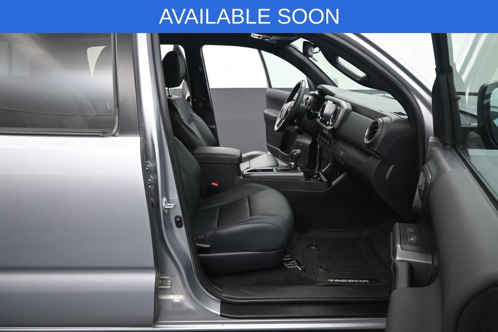 Certified 2021 Toyota Tacoma TRD Sport w/ TRD Premium Sport Package AWD/4WD image 33