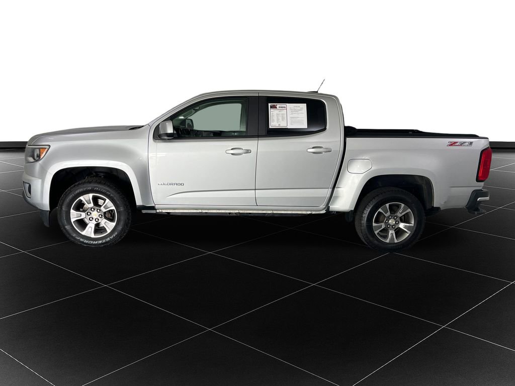 Used 2018 Chevrolet Colorado Z71 AWD/4WD image 2