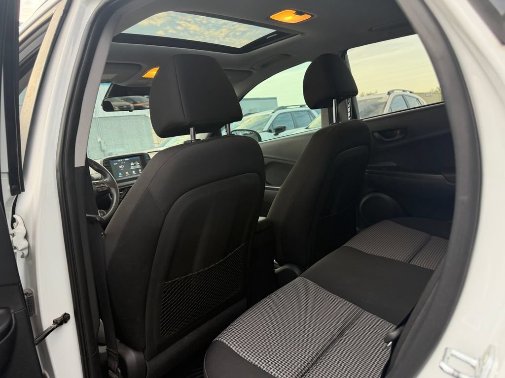 Used 2018 Hyundai Kona SEL w/ SEL Tech Package 02 AWD/4WD image 6