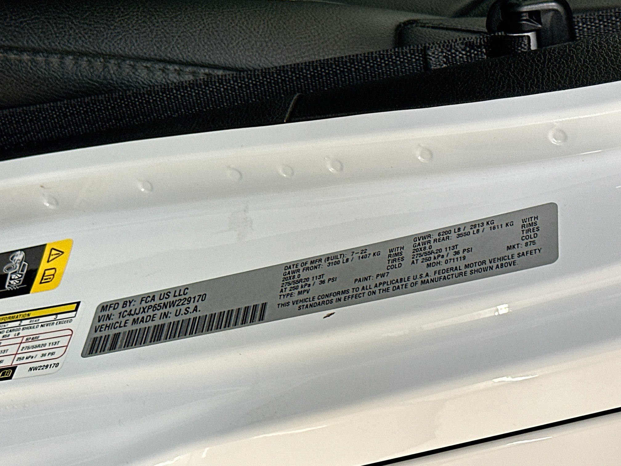 Used 2022 Jeep Wrangler Sahara AWD/4WD image 12