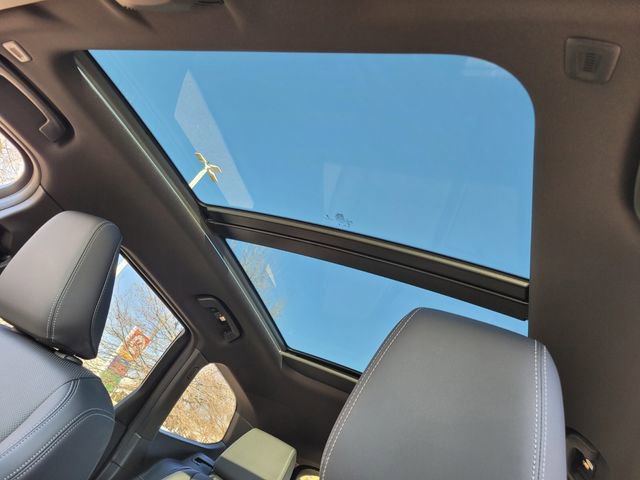 Used 2025 BMW X1 xDrive28i image 10