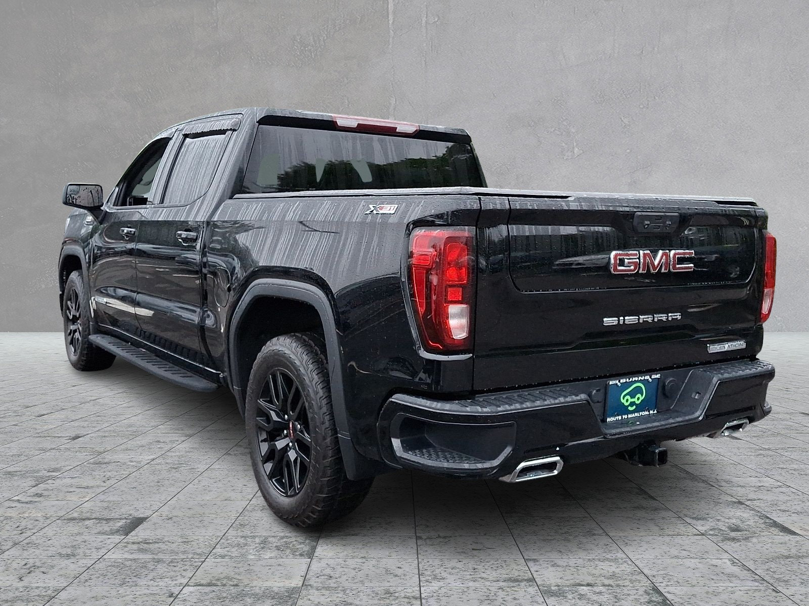 Certified 2023 GMC Sierra 1500 Elevation w/ X31 Off-Road Package AWD/4WD image 7