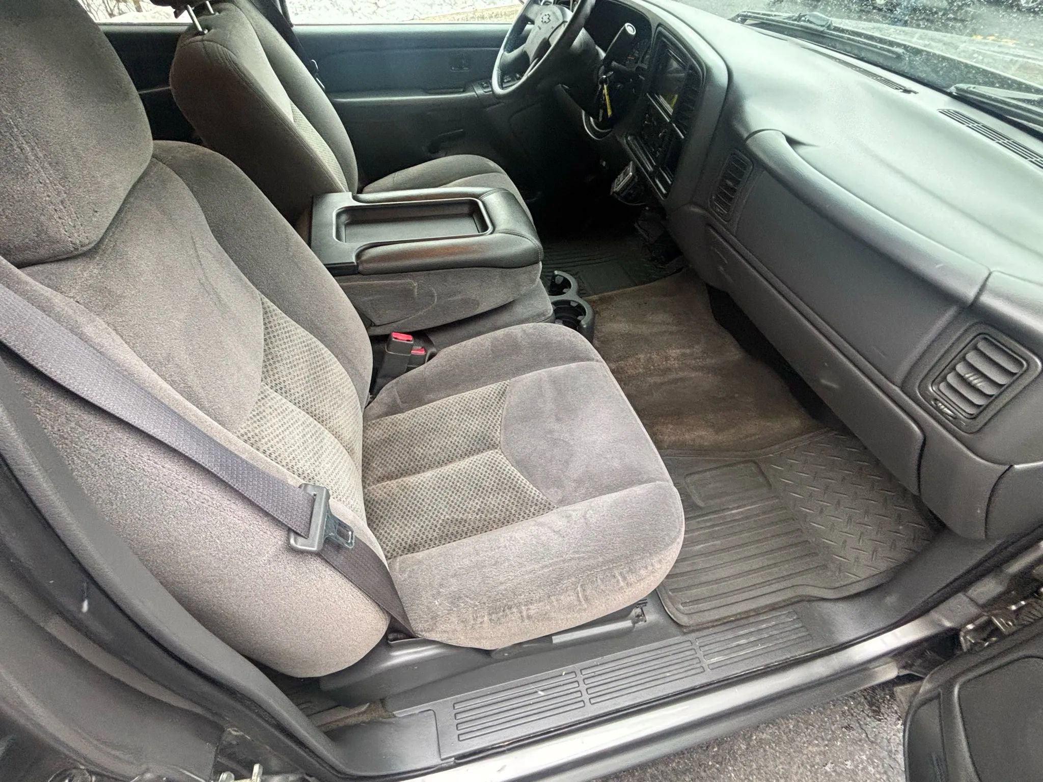 Used 2006 Chevrolet Silverado 1500 LT w/ Light Duty Power Package AWD/4WD image 18