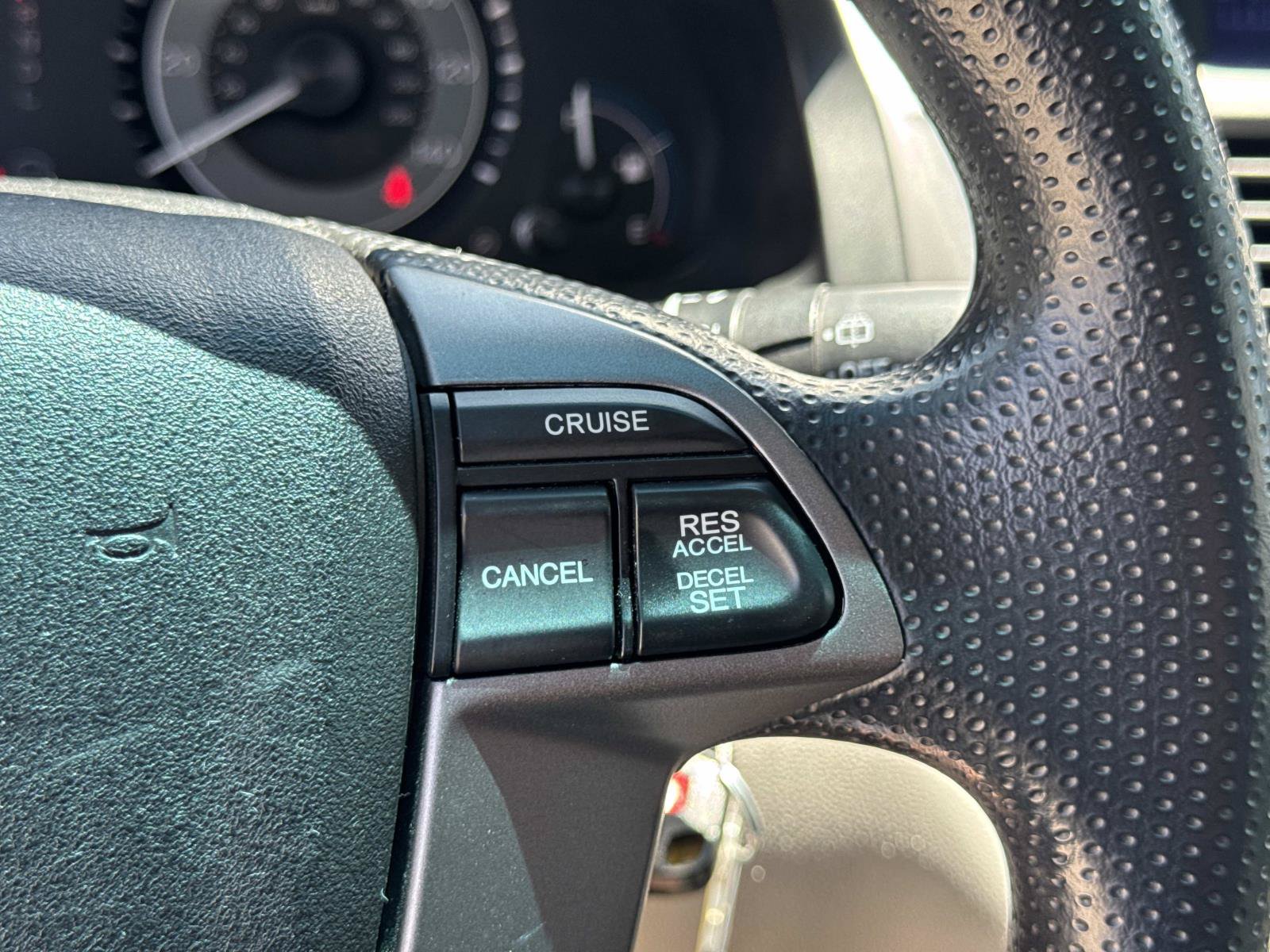Used 2012 Honda Odyssey EX image 5