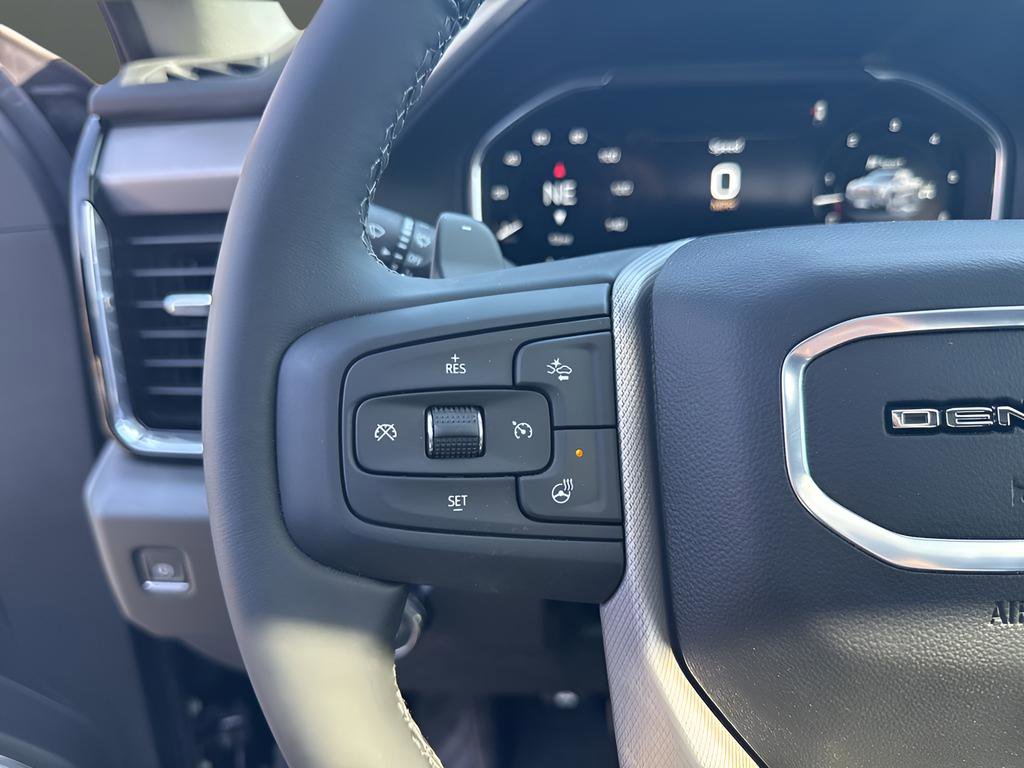 Used 2026 GMC Sierra 1500 Denali AWD/4WD image 25