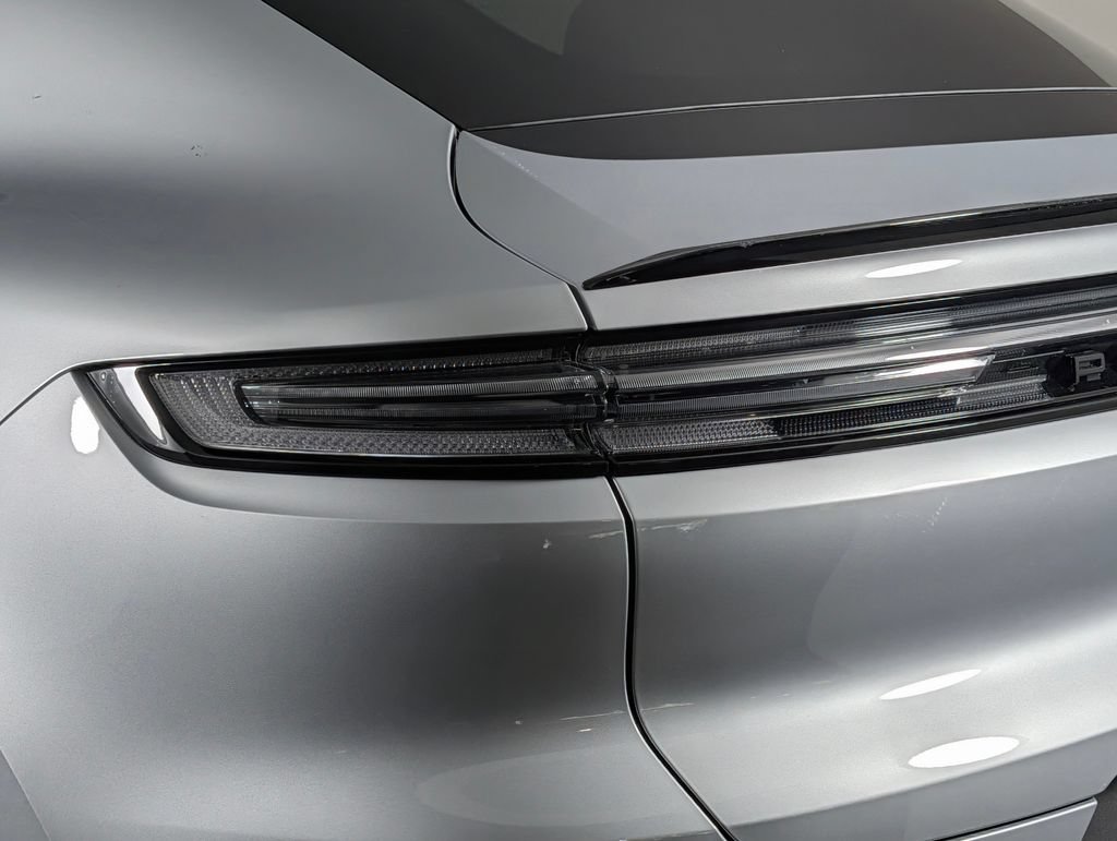 New 2026 Porsche Cayenne Coupe AWD/4WD image 16