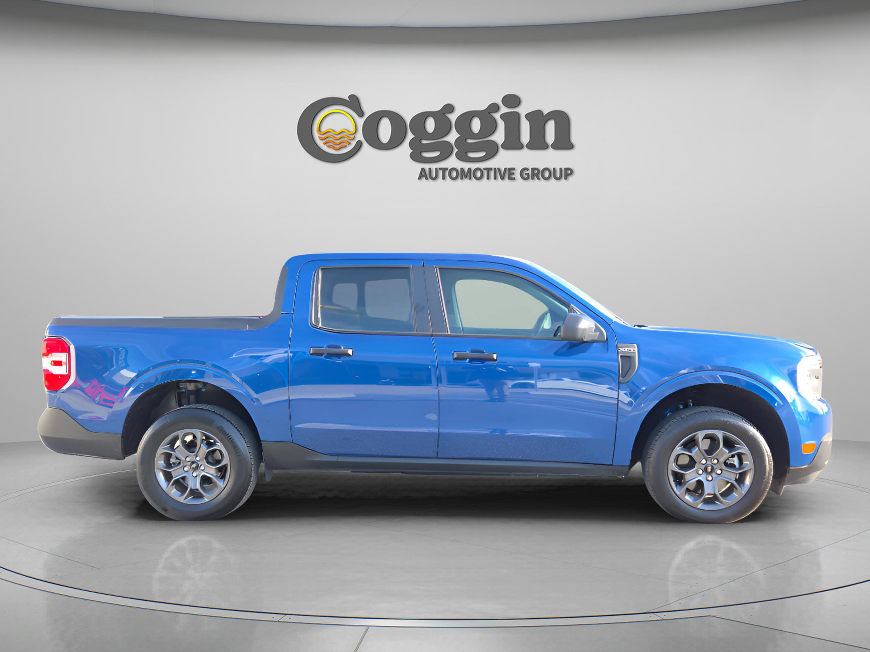 Certified 2024 Ford Maverick XLT image 8