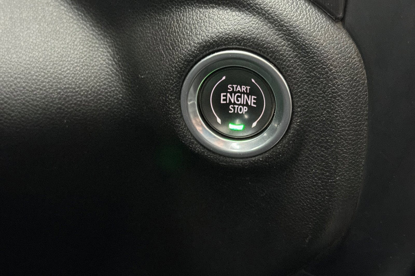 Used 2022 GMC Sierra 2500 AT4 w/ AT4 Premium Plus Package image 19