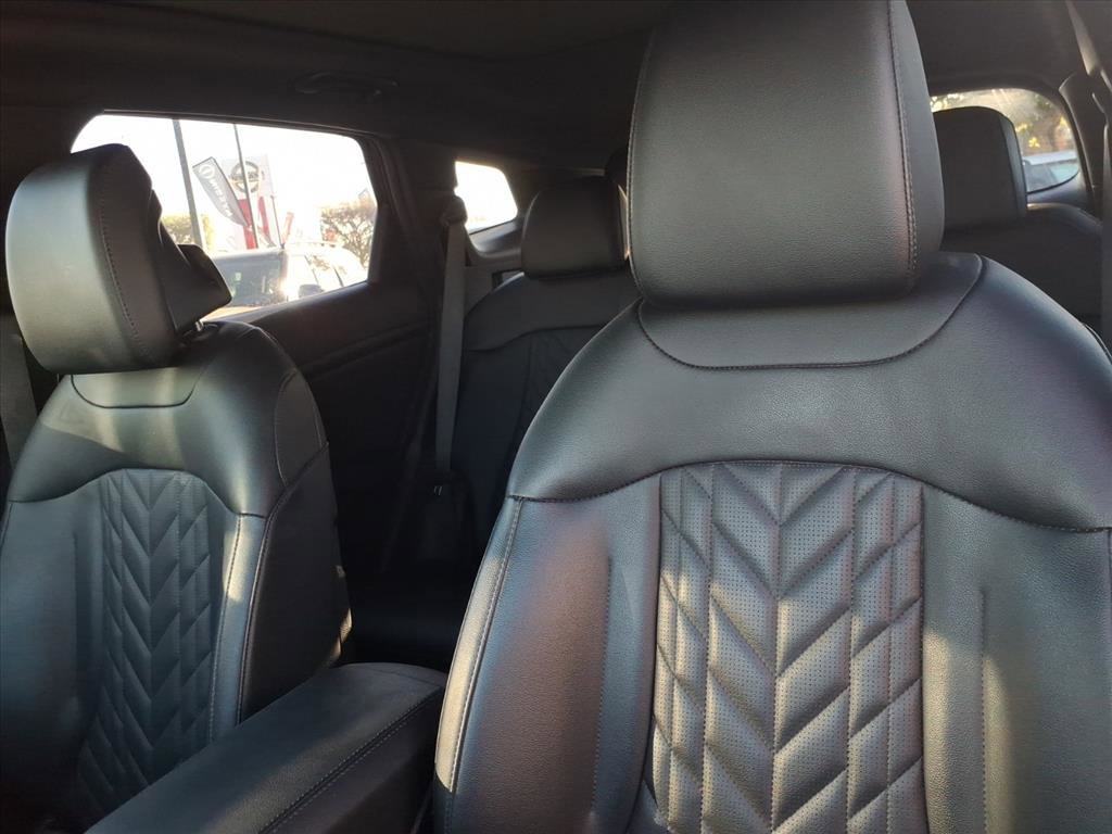 Used 2024 Kia Sportage X-Pro Prestige image 13