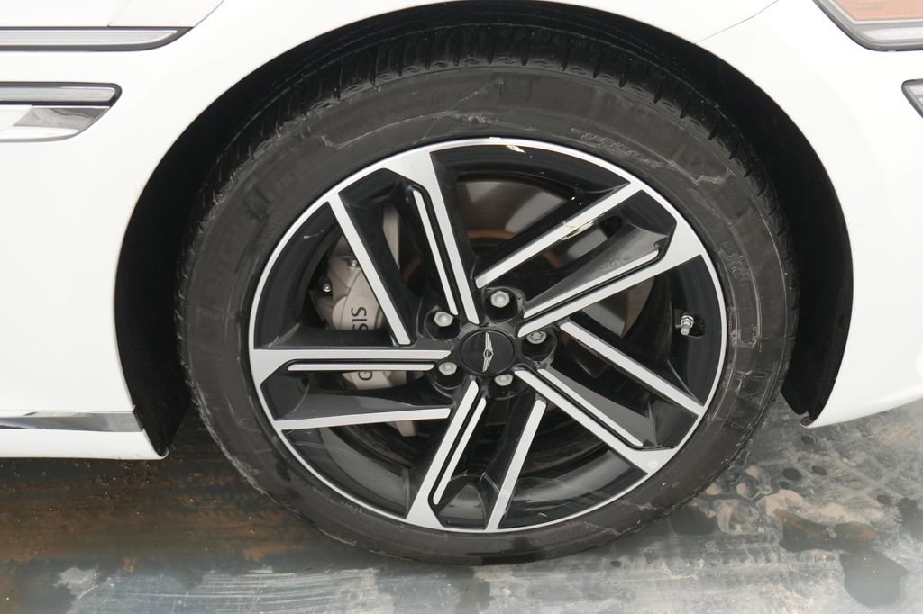 New 2025 Genesis G80 2.5T Advanced image 10