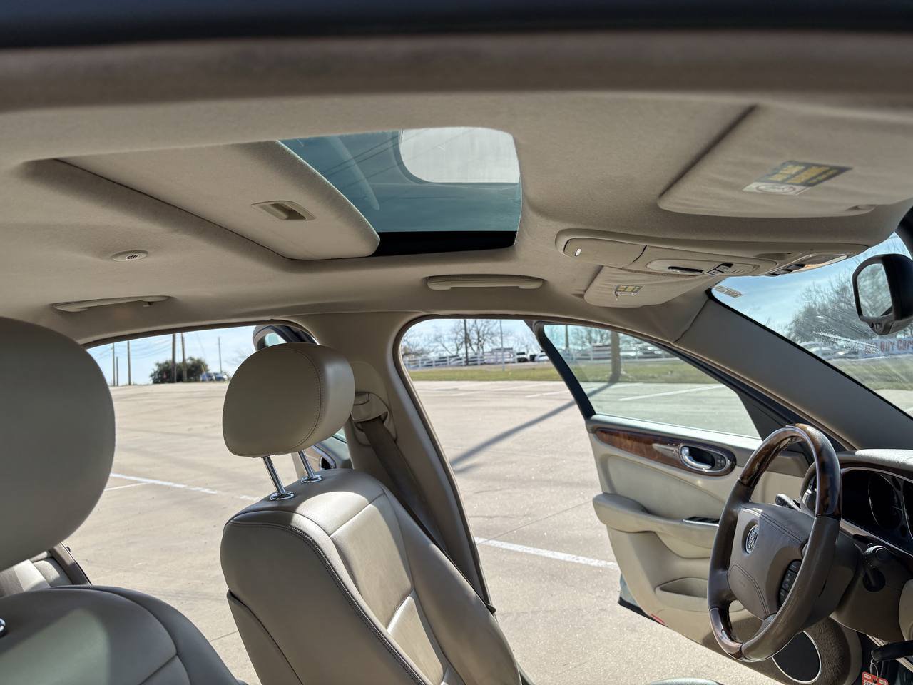 Used 2004 Jaguar XJ8 RWD image 16