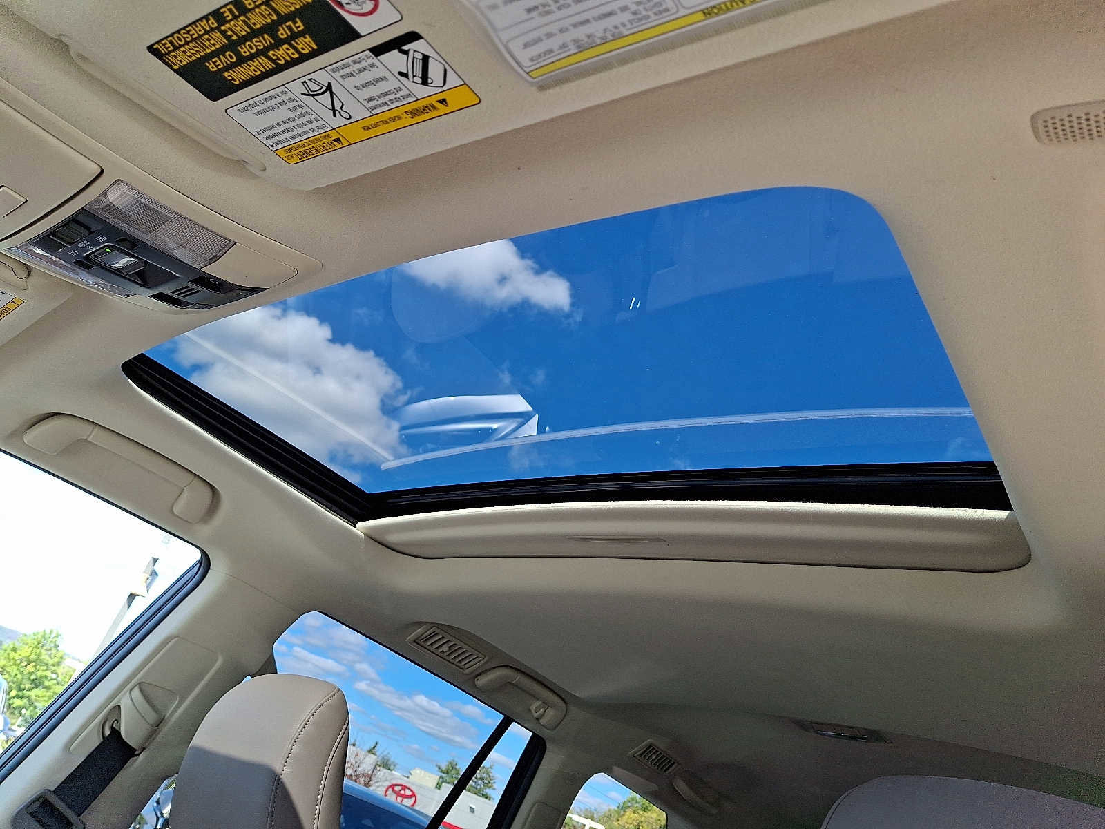 Used 2023 Lexus GX 460 Premium image 13