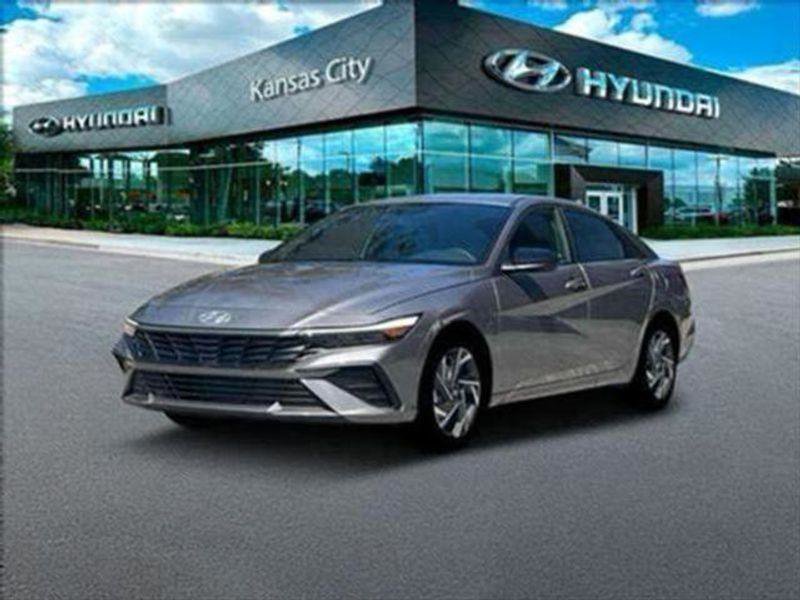 Used 2025 Hyundai Elantra Sport