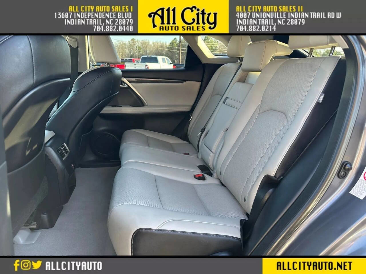 Used 2017 Lexus RX 350 FWD w/ Accessory Package image 16