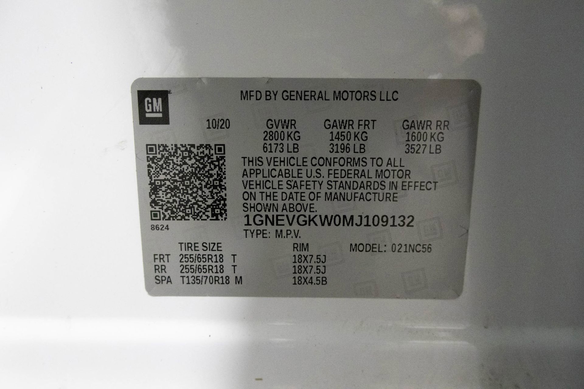 Used 2021 Chevrolet Traverse LT w/ LPO, Floor Liner Package image 44