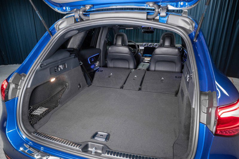 New 2026 Mercedes-Benz GLC 300 image 7