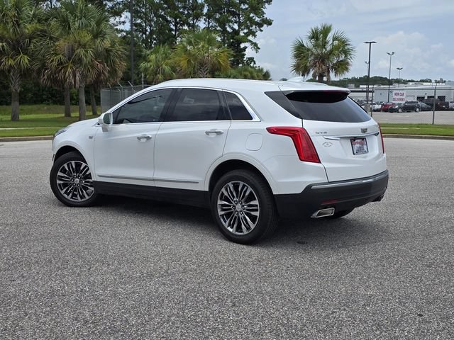 Used 2017 Cadillac XT5 Premium Luxury FWD image 4