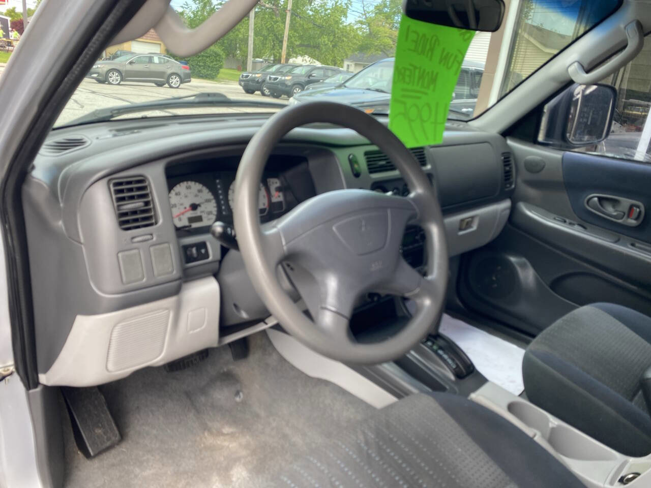 Used 2004 Mitsubishi Montero Sport LS image 15