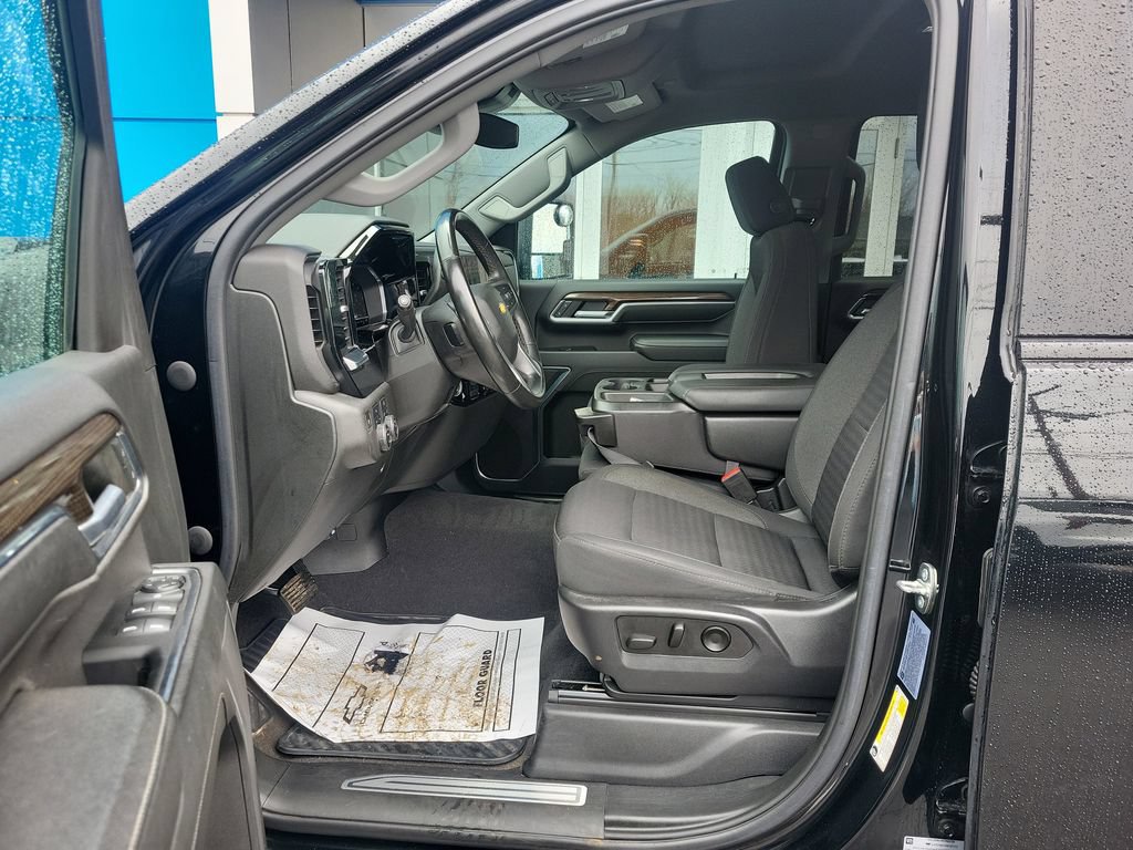 Certified 2024 Chevrolet Silverado 2500 LT w/ Convenience Package AWD/4WD image 5