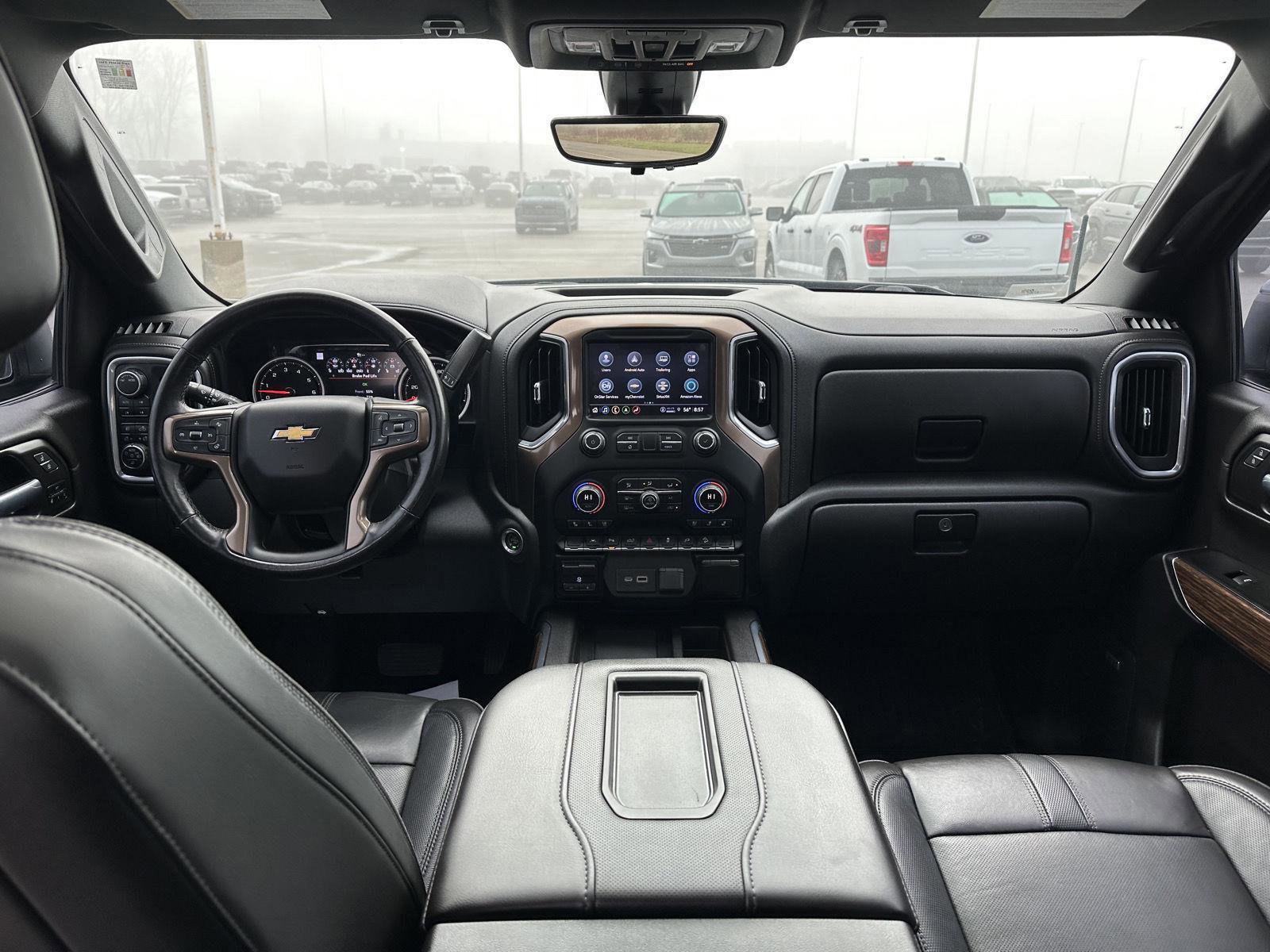 Used 2022 Chevrolet Silverado 1500 High Country w/ Technology Package AWD/4WD image 15