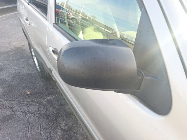 Used 2002 MAZDA Tribute ES image 6