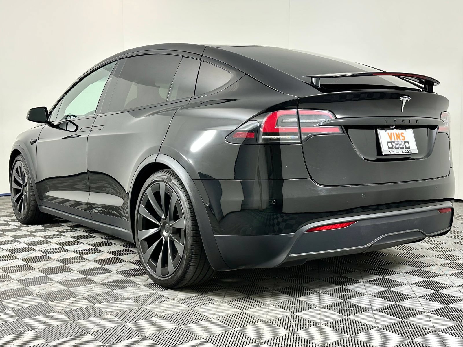 Used 2023 Tesla Model X AWD/4WD image 42