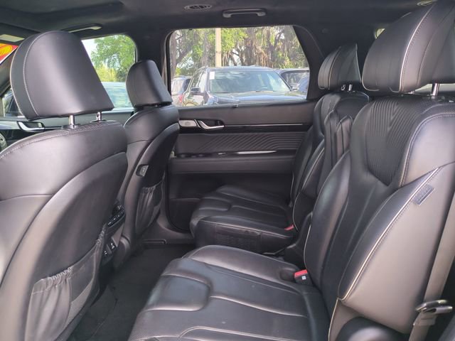 Used 2023 Hyundai Palisade Calligraphy image 16