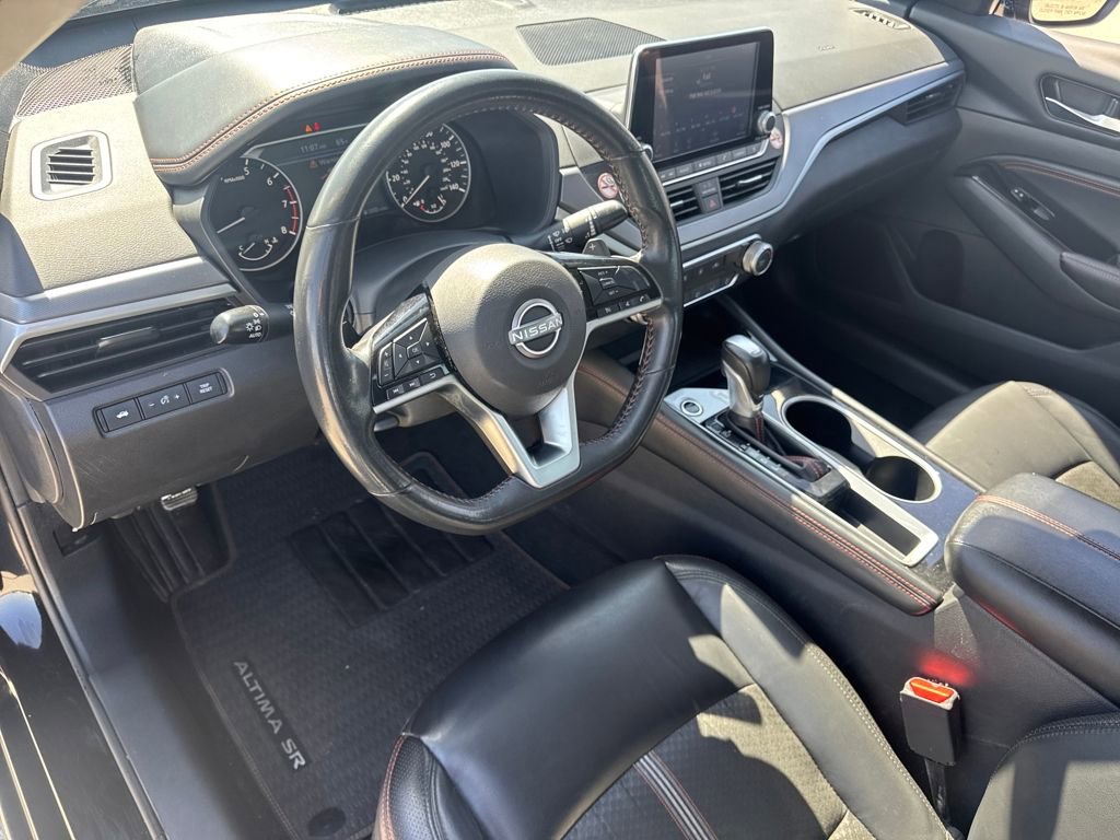 Used 2023 Nissan Altima 2.5 SR image 14