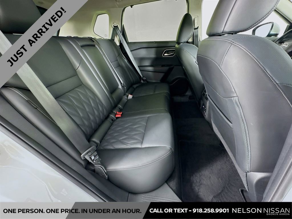 Certified 2025 Nissan Rogue Platinum w/ Platinum Premium Package image 29