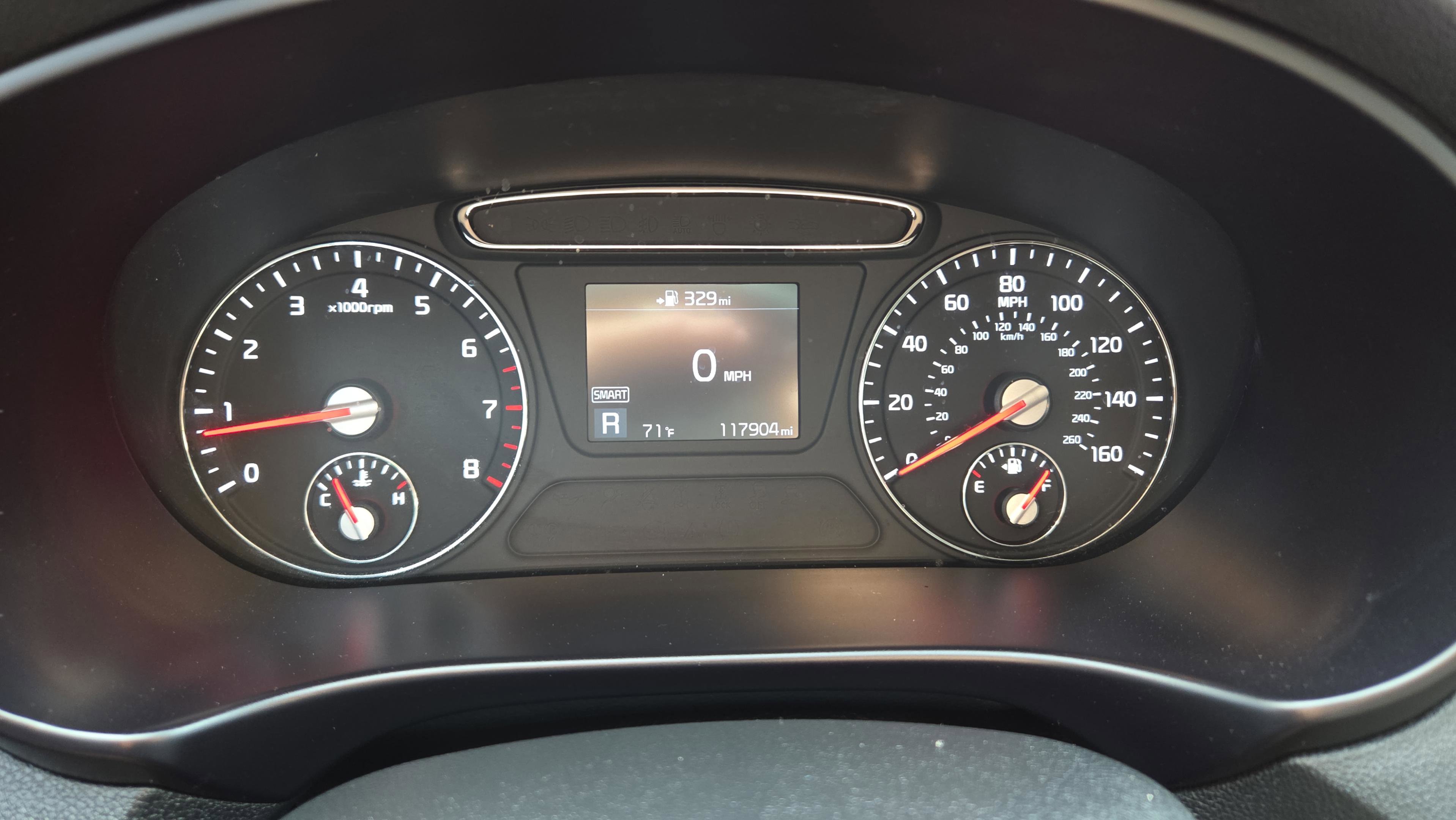 Used 2020 Kia Sorento LX image 28