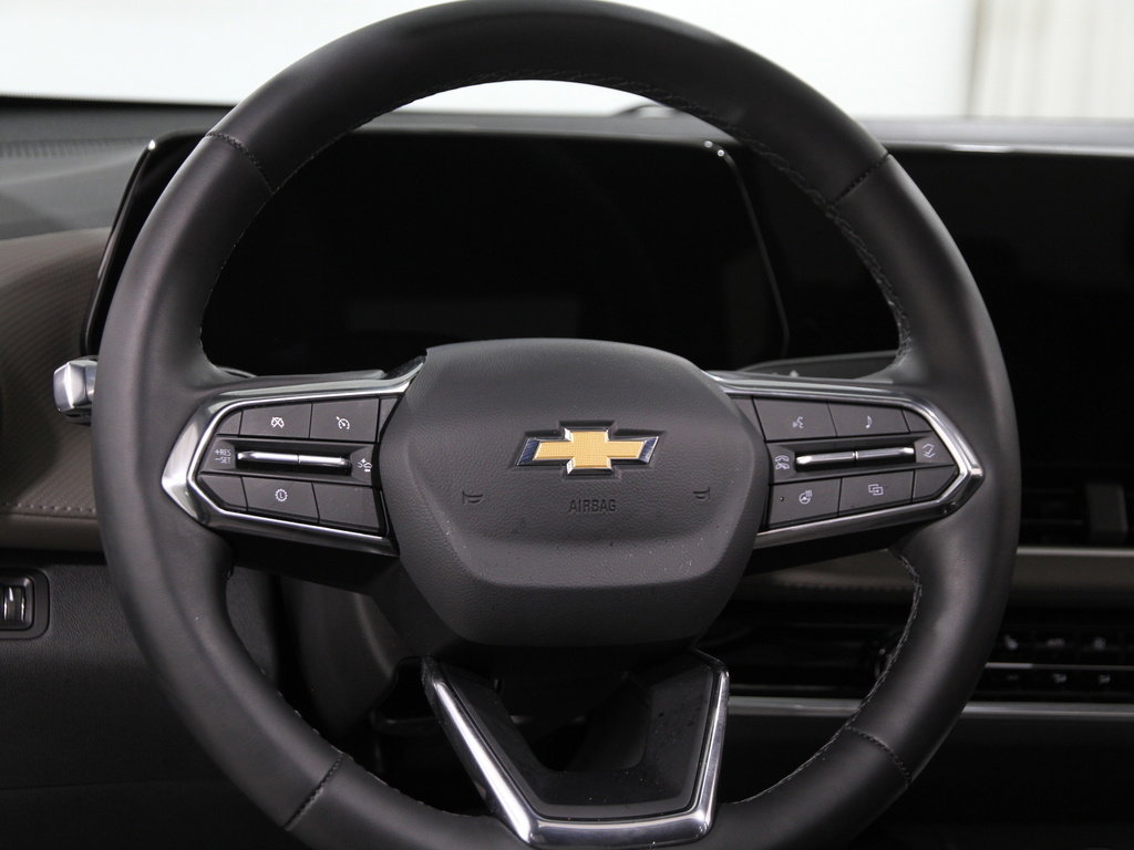 Used 2026 Chevrolet Equinox LT w/ Convenience Package II image 7