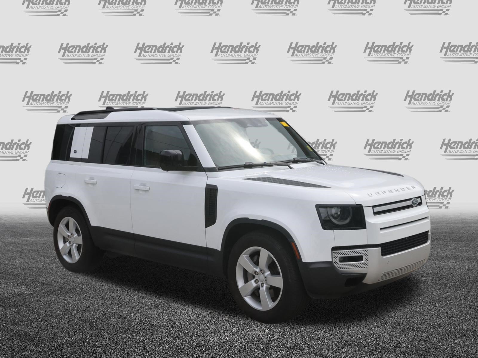 Used 2024 Land Rover Defender 110 S AWD/4WD image 2