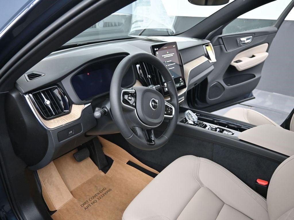New 2026 Volvo XC60 B5 Plus w/ Protection Package Premier image 14