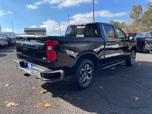 Used 2022 Chevrolet Silverado 1500 LTZ w/ Technology Package image 5